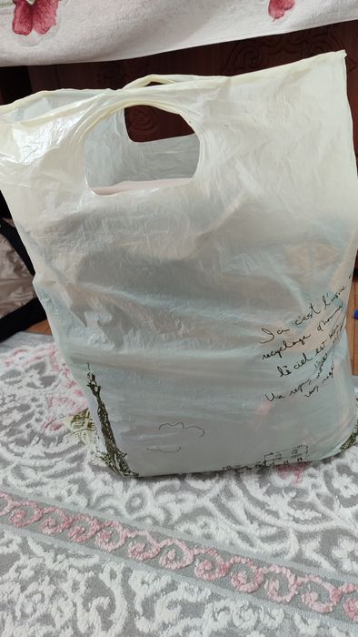 Женский киімдер тегін