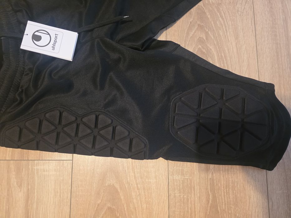 Вратарски  долнища uhlsport, 2 броя, чисто нови