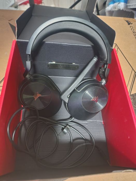 Casti Gaming Corsair