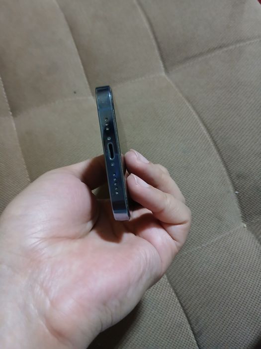 Iphone 13 pro blue