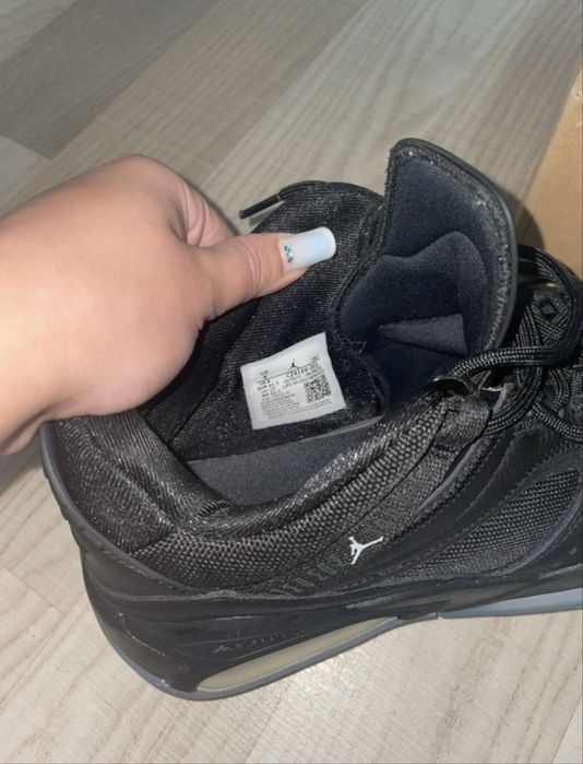 Sneakers  Jordan Point Lane