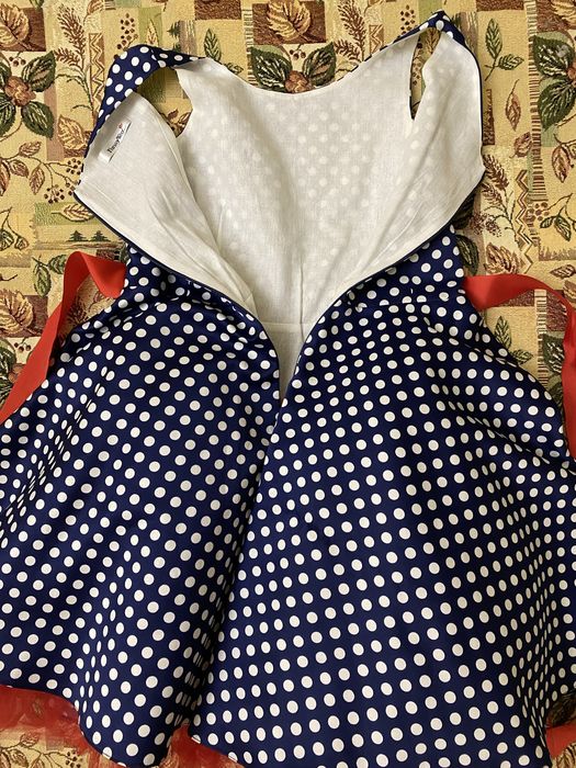 Нарядное платье для девочки