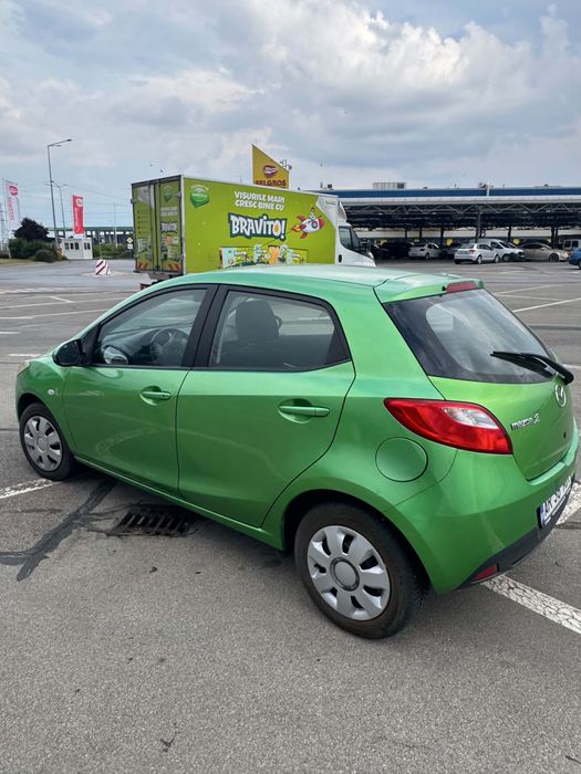 Mazda 3300 euro