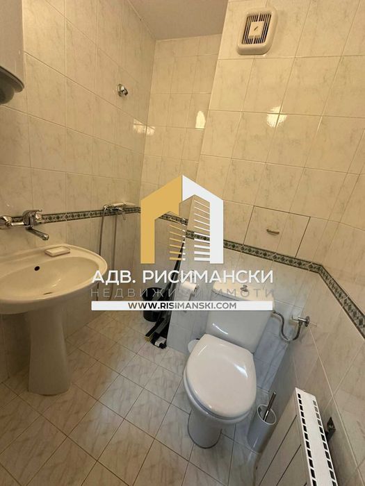 Търговско помещение / офис