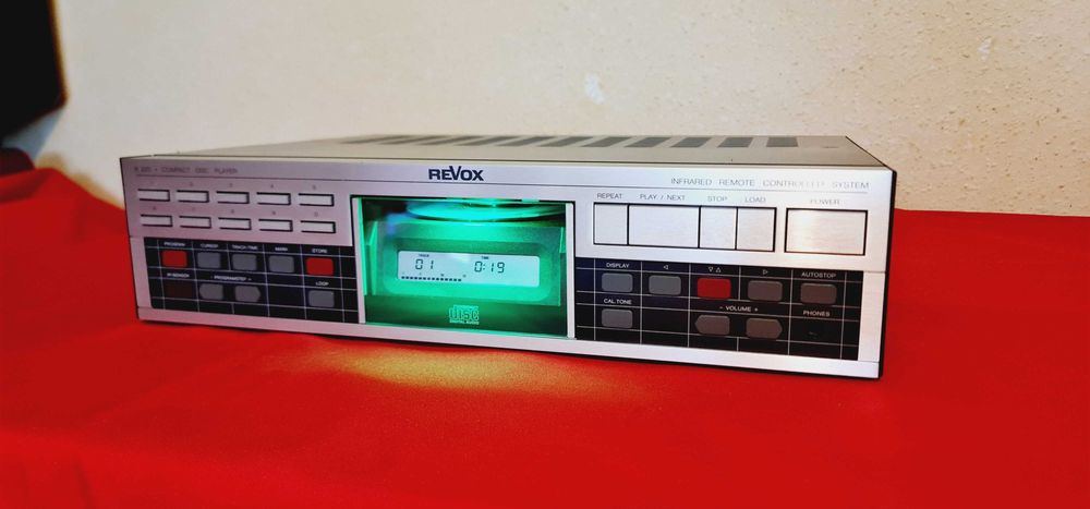 Revox B225 Compact Disc Player (1985)