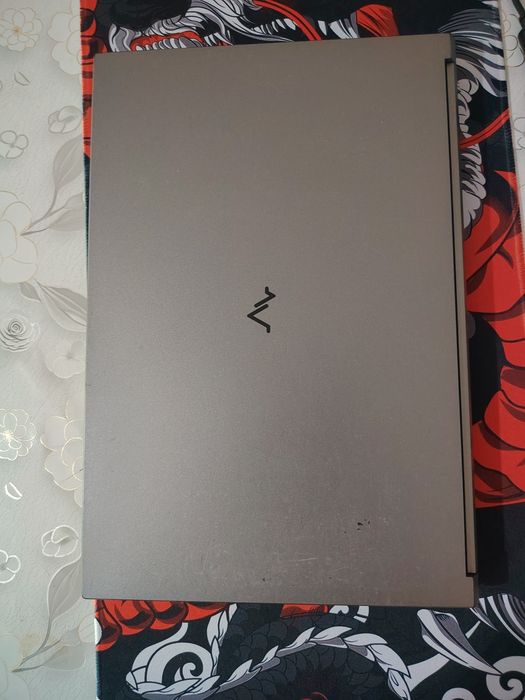 Игровой ноутбук MAIBENBEN X565