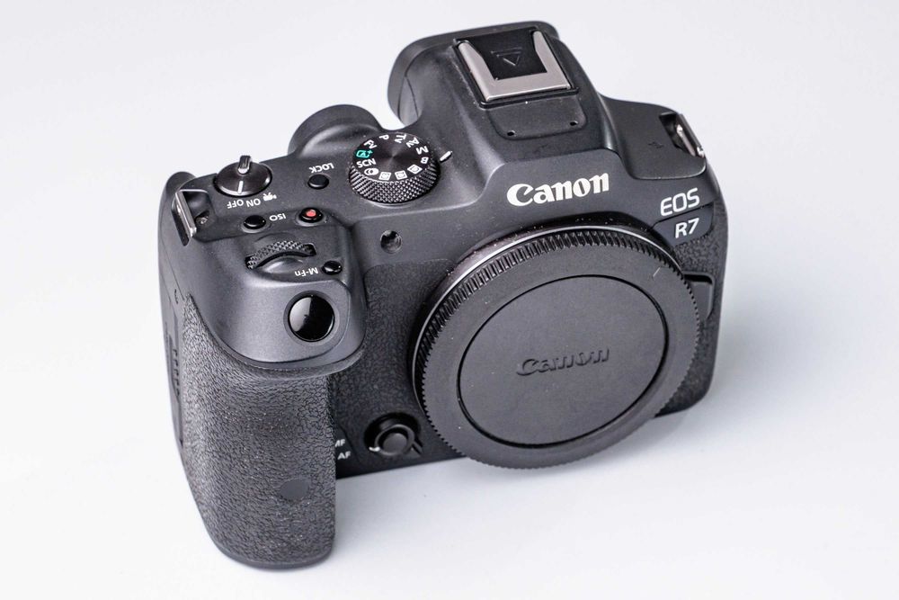 Canon Eos R7 + Metabones SPEED BOOSTER Ultra T 0.71x
