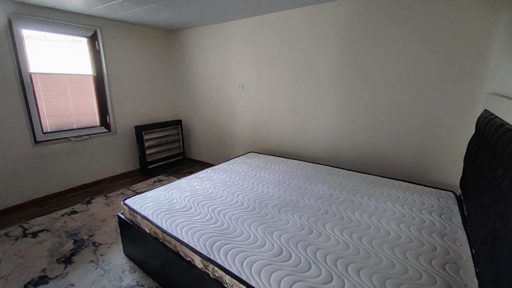 Аренда 2 × комнатный дом участок