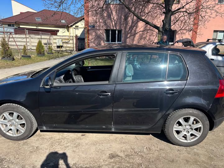 VOLKSWAGEN Golf 2004 — imagine 4