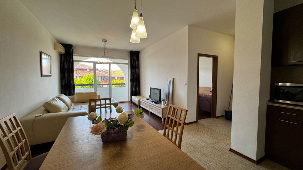 Апартамент под наем в Свети Влас - обзаведен