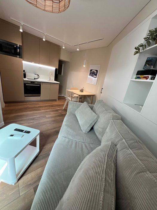 Дава се под наем Двустаен апартамент в София, Център - 30 кв.м за 1250 € - Снимка #5