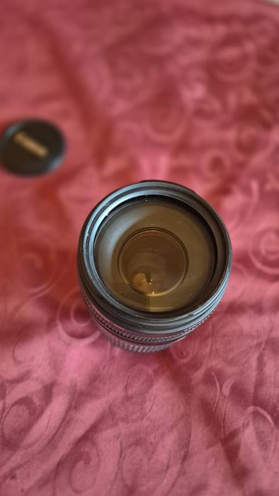 Obiectiv Canon 75-300 mm EF 1:4-5.6 |||