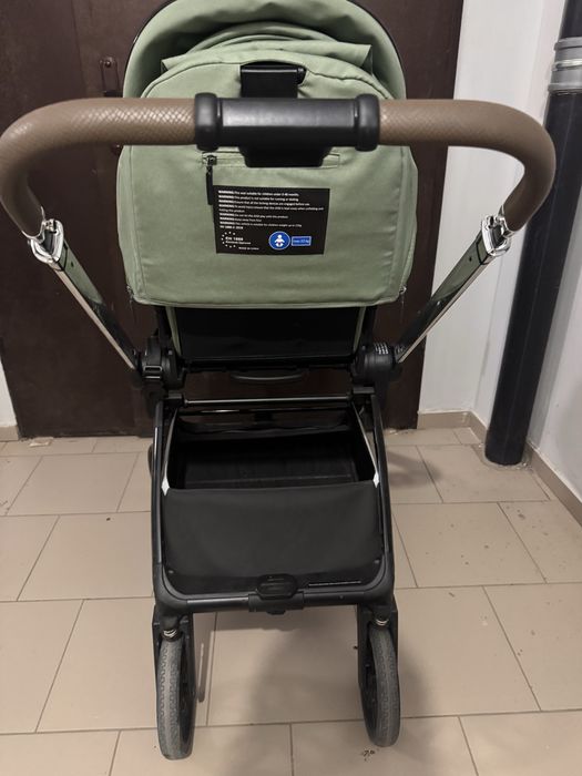 Коляска в хорошем состояние за 50000