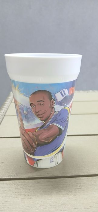 Pahar  Mcdonald s henry