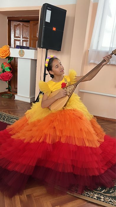 Продам детский платье