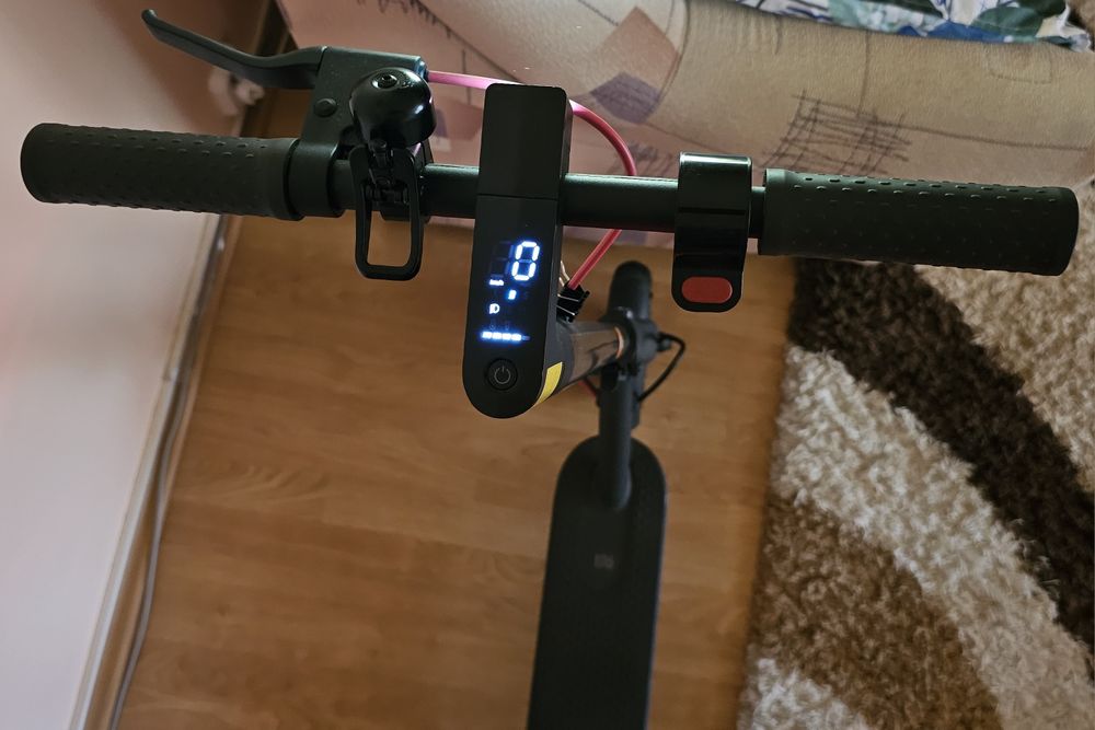 Trotineta Xiaomi Electric scooter pro 2. Garantie
