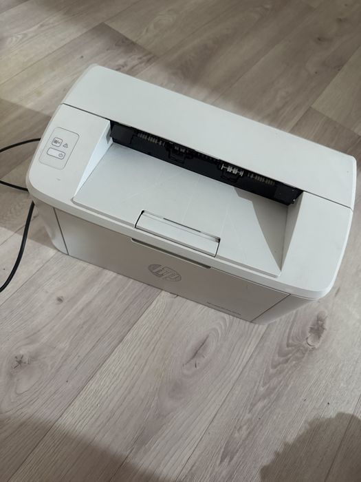 Принтер HP Laser jet pro