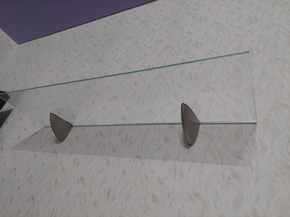 Полочки стеклянные