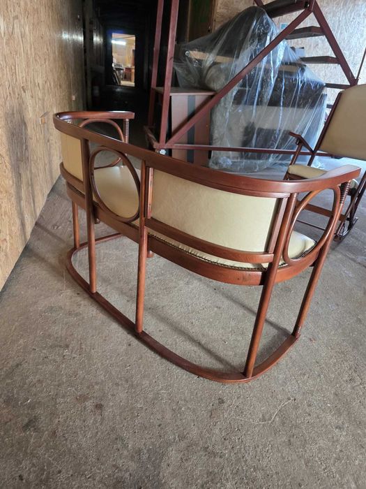 Set de Colecție Recondiționat: Banchetă, 2 Scaune și Taburet – Stil Secession/Art Nouveau