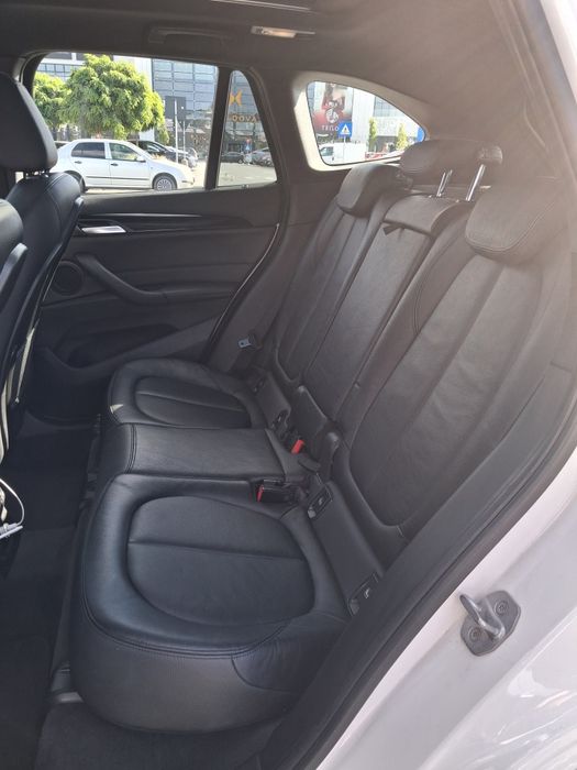 BMW X1 X drive cumparat si intretinut la reprezentanta BMW