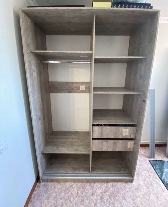 Продам шкаф купэ