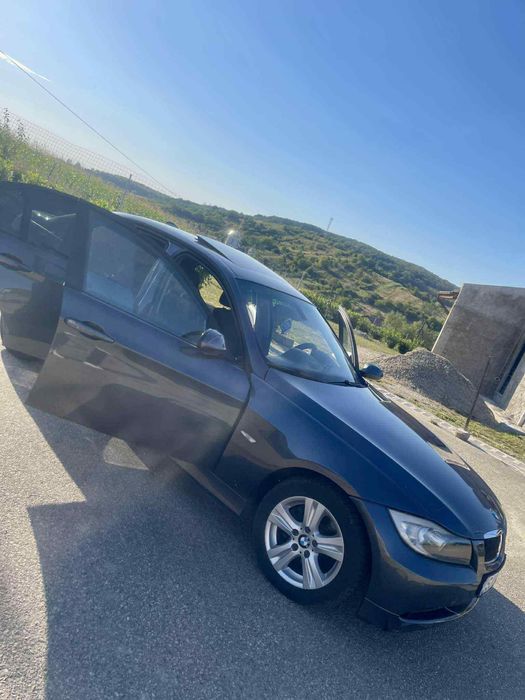 BMW Seria 3 (E90) – 320d, 1995 cm³, 163 CP, motorină