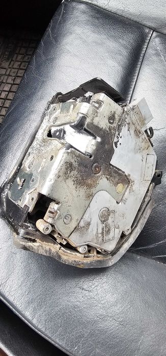 Замок двери бмв х5