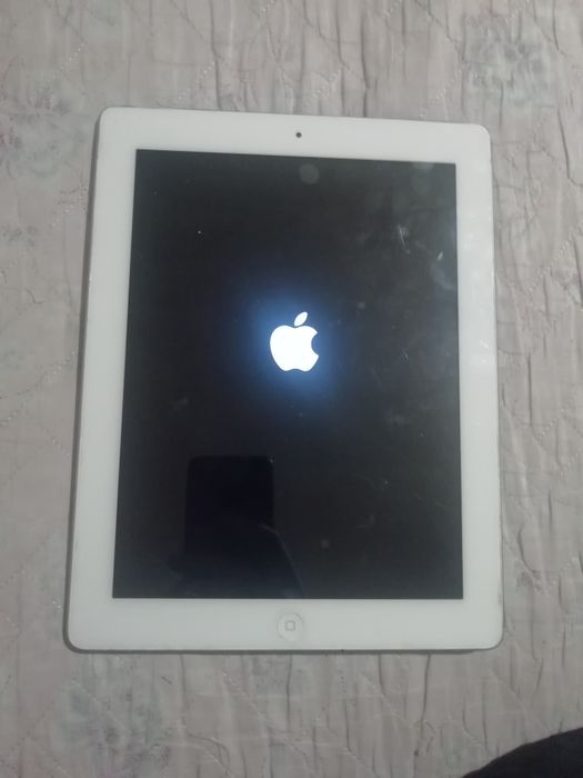 Продам айпад 16 гигабаит