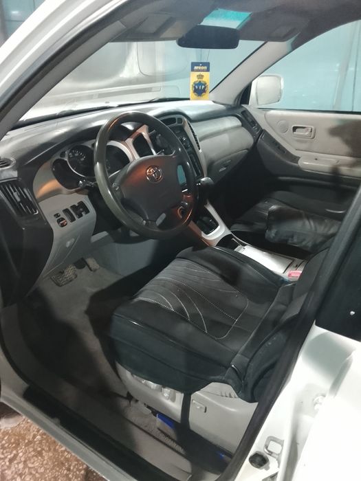 Тайота хайландер