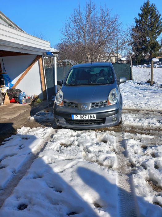 Продавам Нисан Ноте1,5 86 кс. 2007г. тъмно сив 166000к.м.дизел