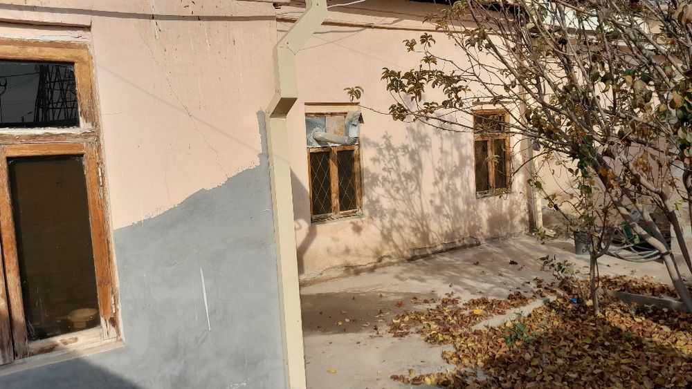 Ховли сотилади агародлари билан