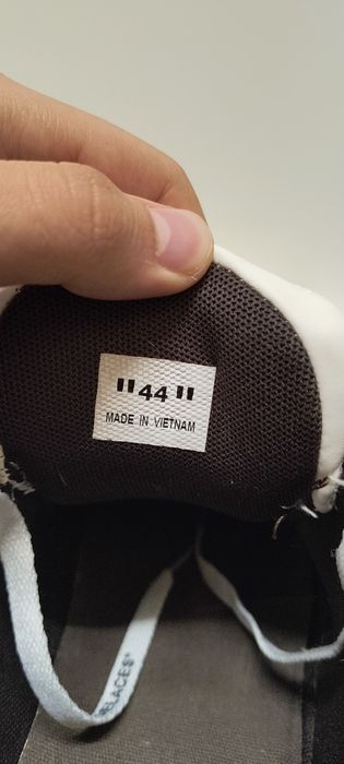 Off-white out of office