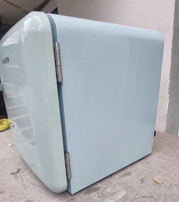 Мини хладилник с фризер Klarstein 37L