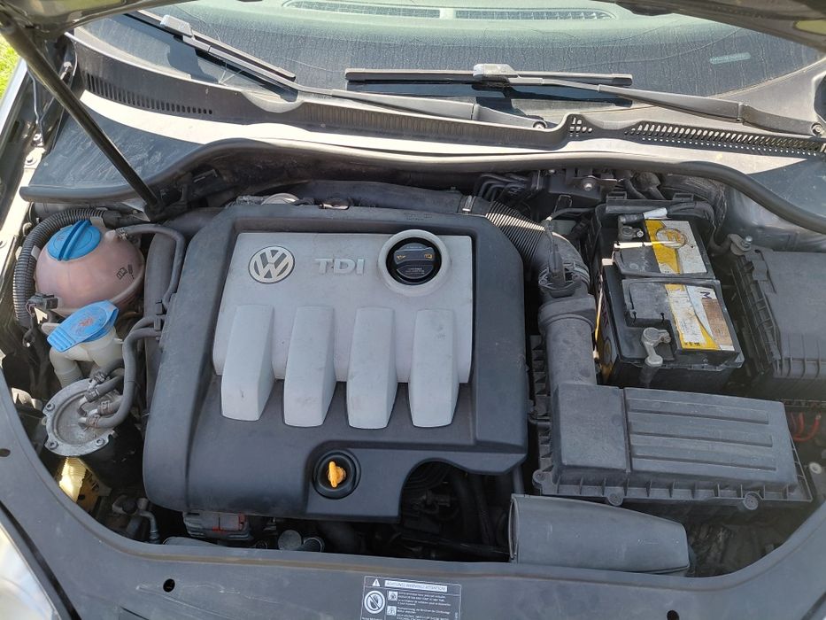 Vând golf 5 1.9 2007