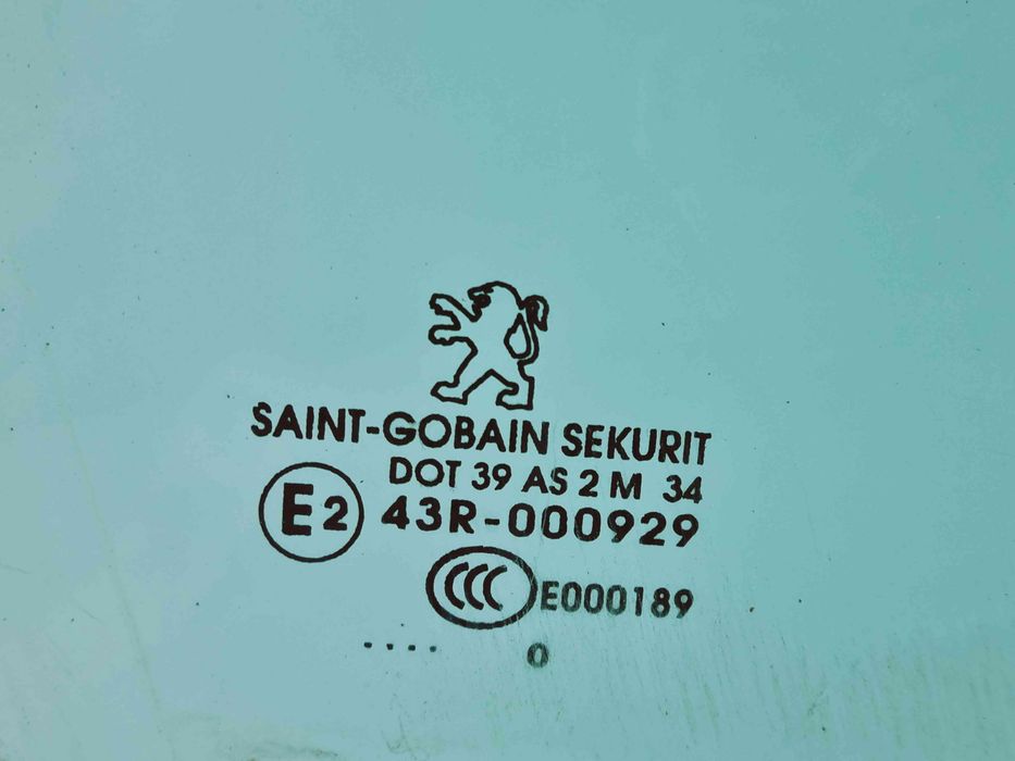 Geam usa dreapta fata Peugeot 3008 [Fabr 2009-2016] OEM
