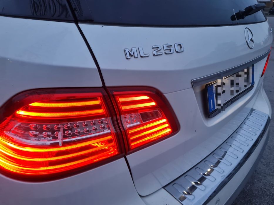 MERCEDES-BENZ ML-Class 2012 — imagine 2