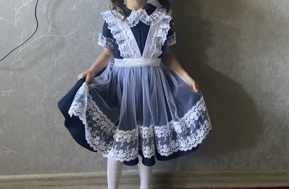 продам школьный фартук