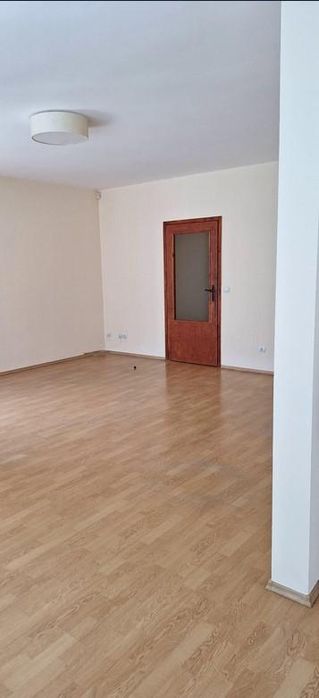 Дава се под наем Тристаен апартамент в София, Младост 1 - 106 кв.м за 766 € - Снимка #3