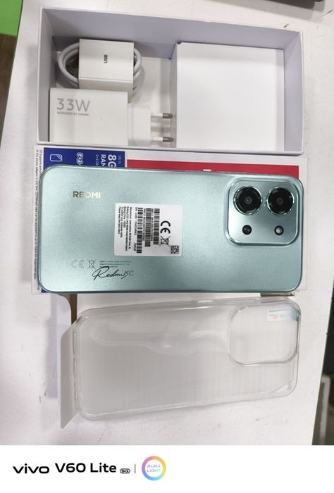 Redmi 15c umuman ishlatilmagan 8/256gb karopka bor ideal