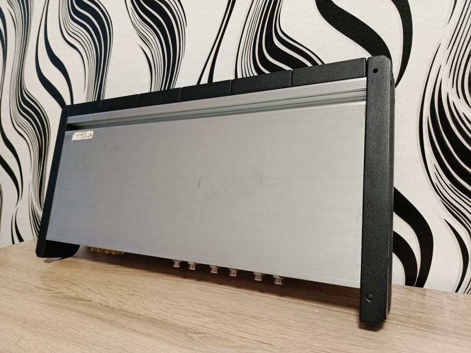 Усилвател ESX Quantum QE 900.4