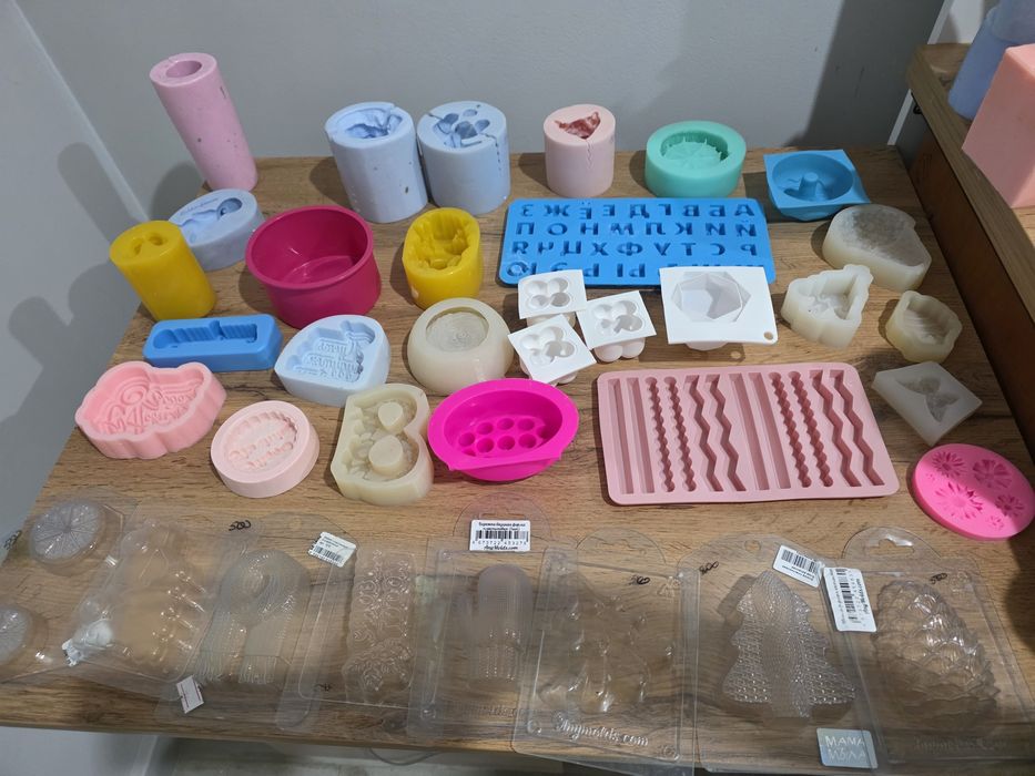 Продам молды для мыла и свечей