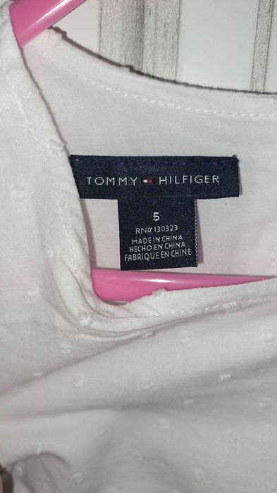 Оригинална рокля Tommy Hilfiger