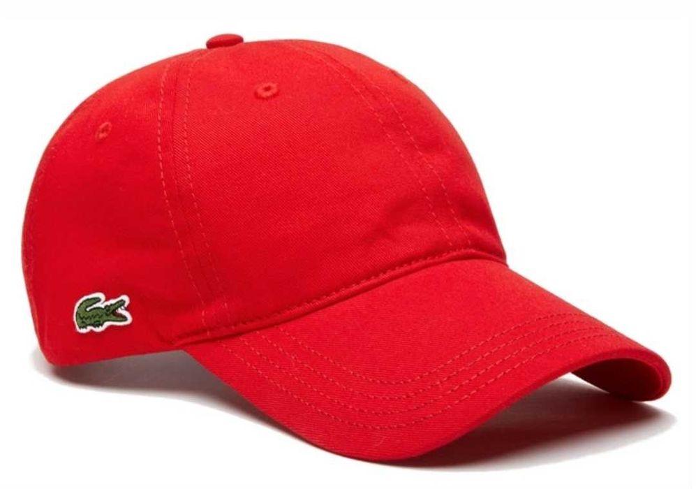 Lacoste- нова шапка
