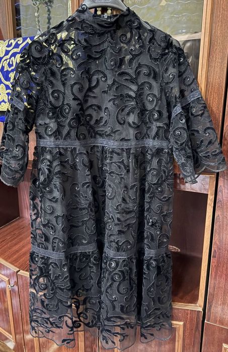 Bazm ko'ylagi sotiladi