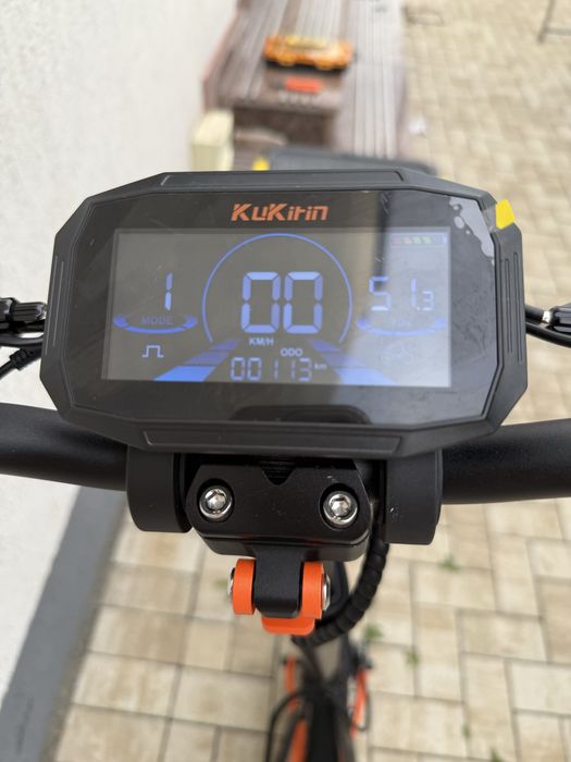 Kukurin g2 pro  cu scaun  **CA SI NOUA**