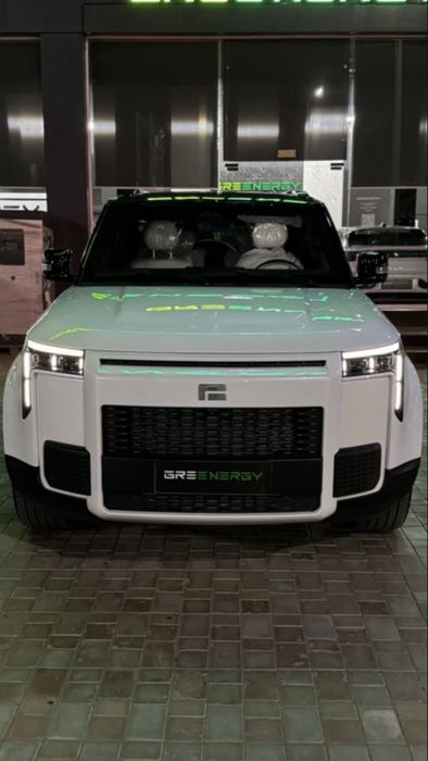 Rox 01 Oq va Qora Ranglarda mavjud 2026 Full