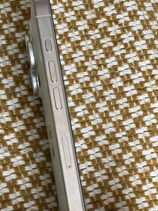 iphone 15pro 256gb 97%