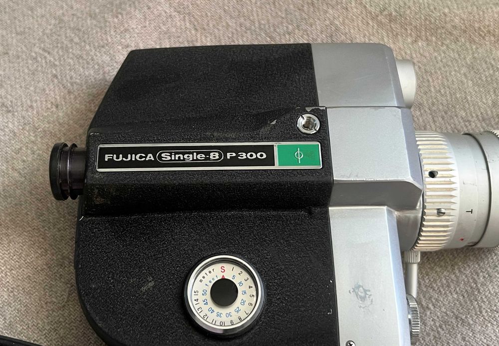 Cameră video vintage Fujica Single-8 P300 funcțională Japonia