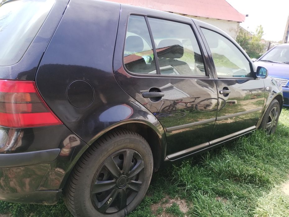 Vând golf IV 1.4