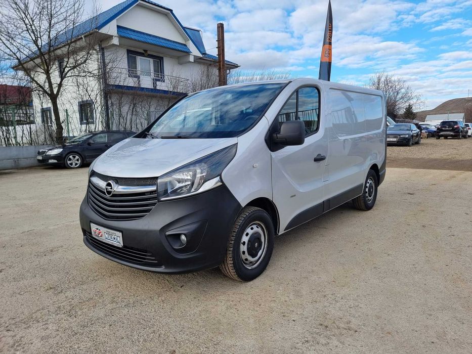 OPEL VIVARO 1.6 DIESEL Bi-Turbo 140cp // 2015 // RATE FIXE//AVANS ZERO